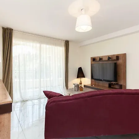 D'azur Riou Апарт-отель Канны